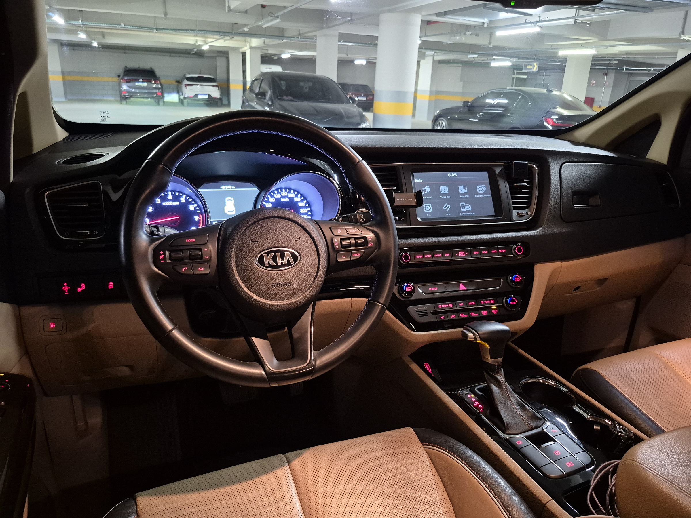 KIA CARNIVAL 3.3 EX V6 24V GASOLINA 4P AUTOMATICO