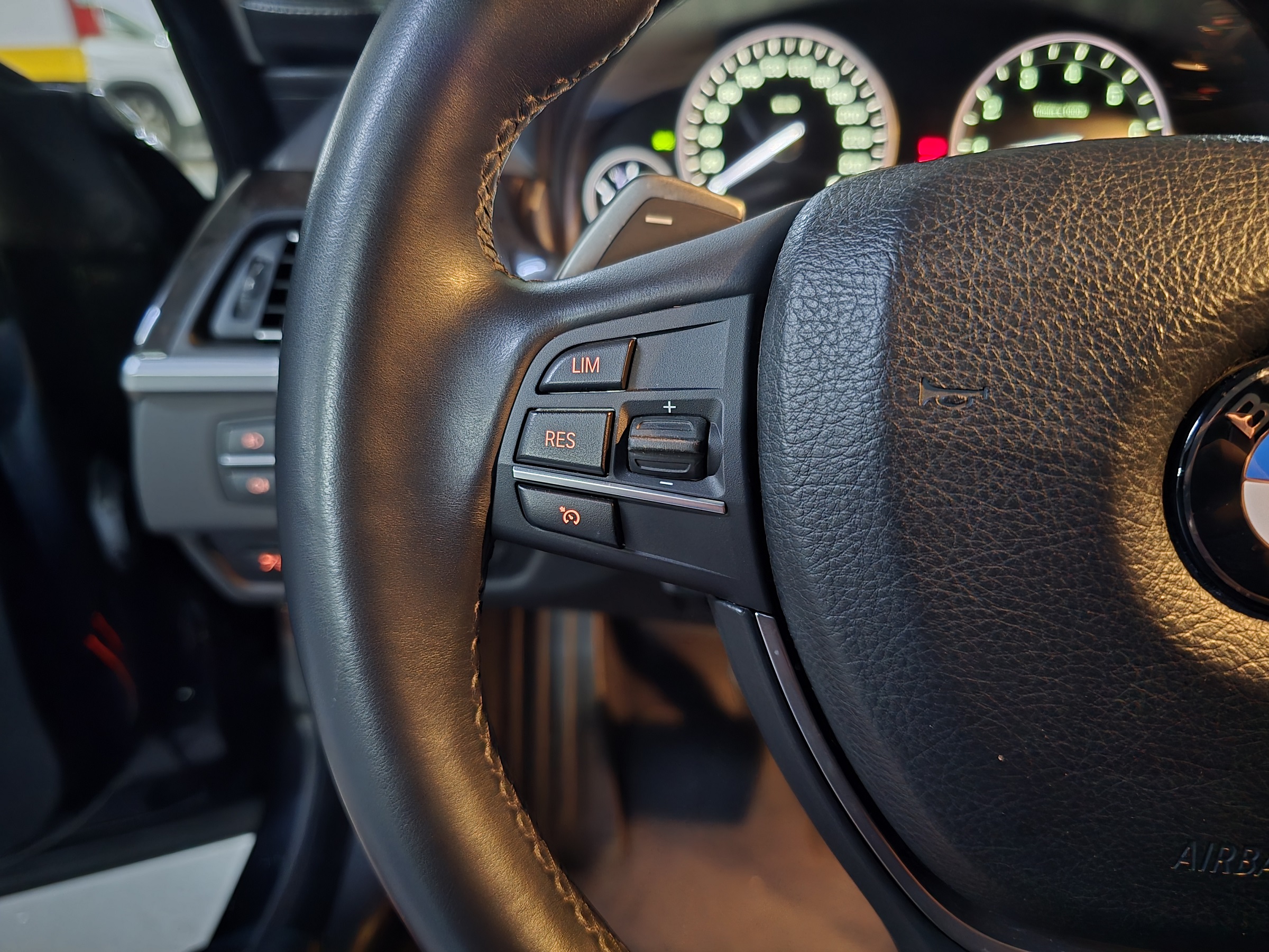 BMW 650I 4.8 COUPÉ V8 32V GASOLINA 2P AUTOMÁTICO