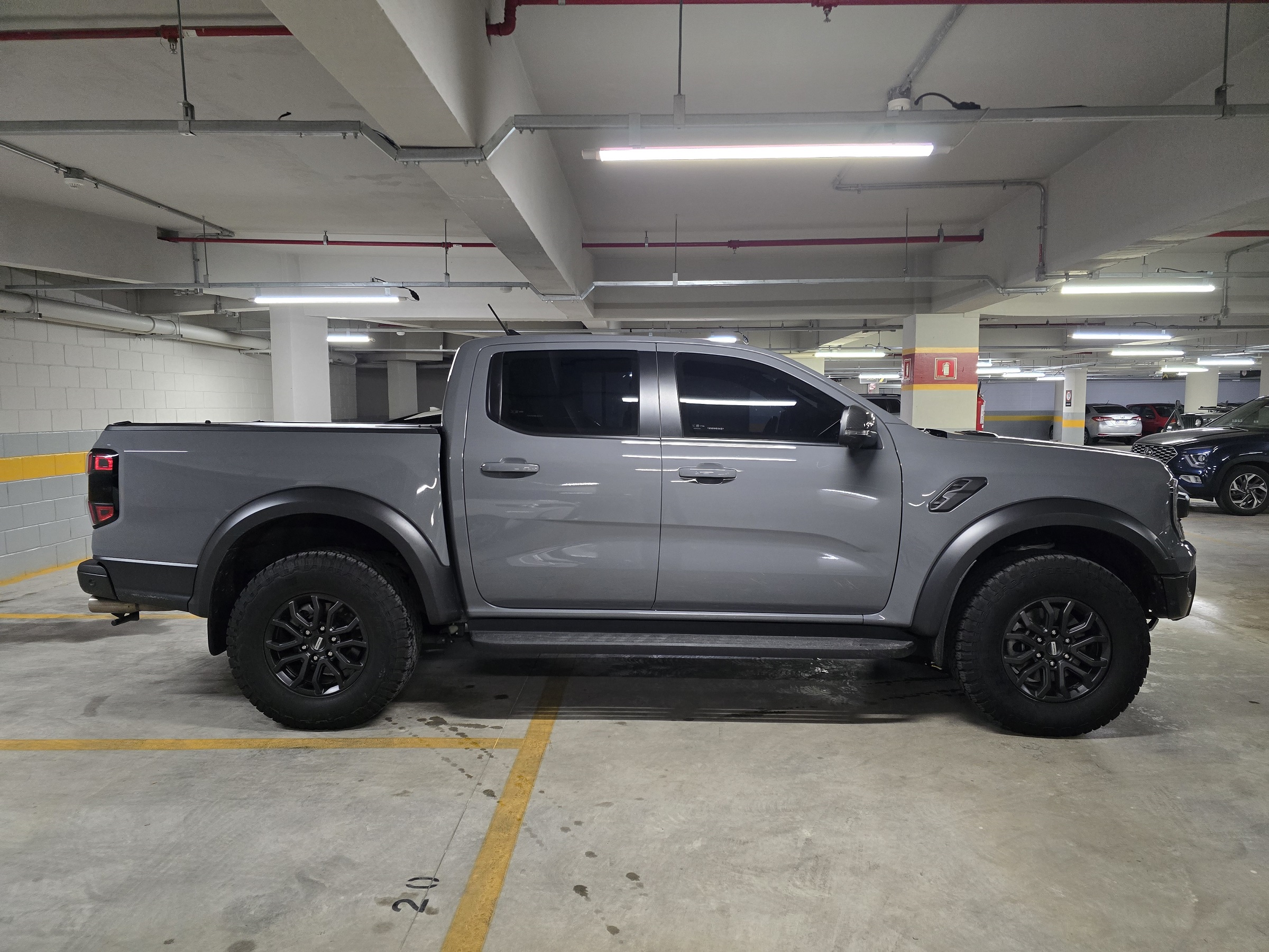 FORD RANGER 3.0 V6 TURBO GASOLINA RAPTOR 4X4 AUTOMÁTICO