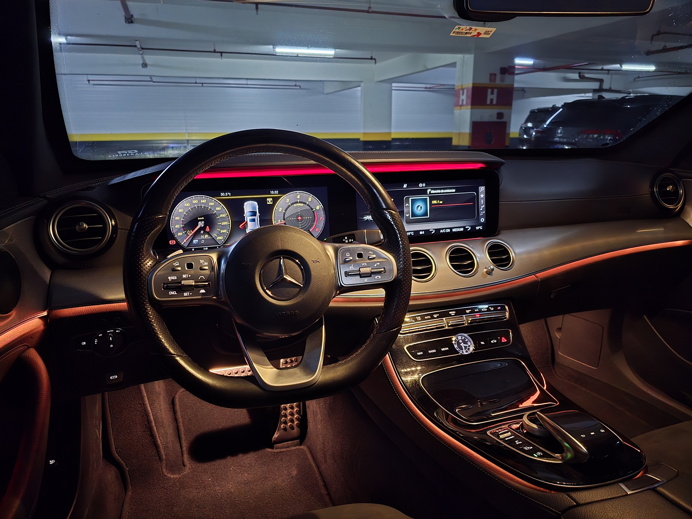 MERCEDES-BENZ E300 2.0 CGI GASOLINA AVANTGARDE 9G-TRONIC