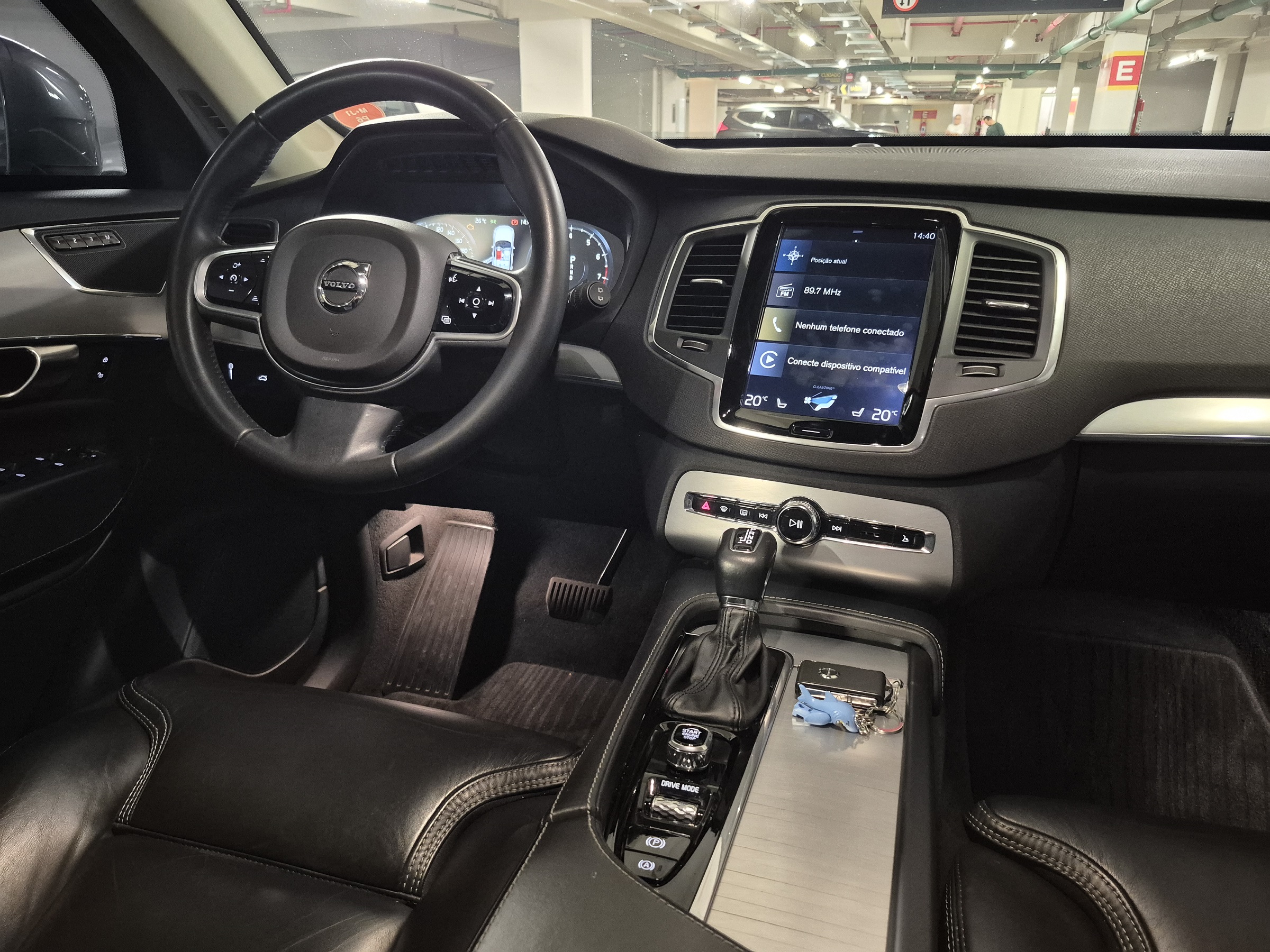 VOLVO XC90 2.0 T6 GASOLINA MOMENTUM AWD GEARTRONIC