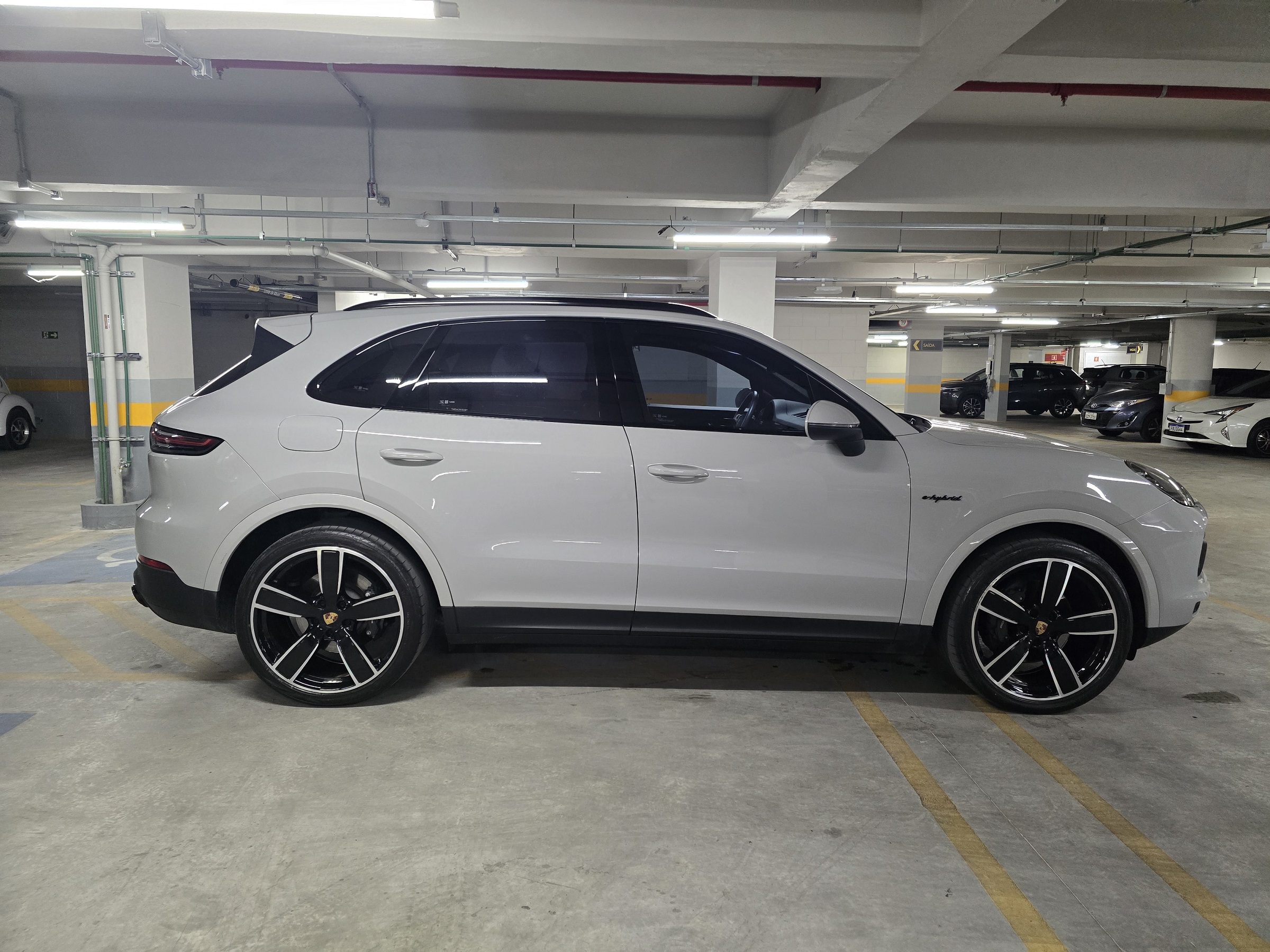 PORSCHE CAYENNE 3.0 V6 E-HYBRID AWD TIPTRONIC S