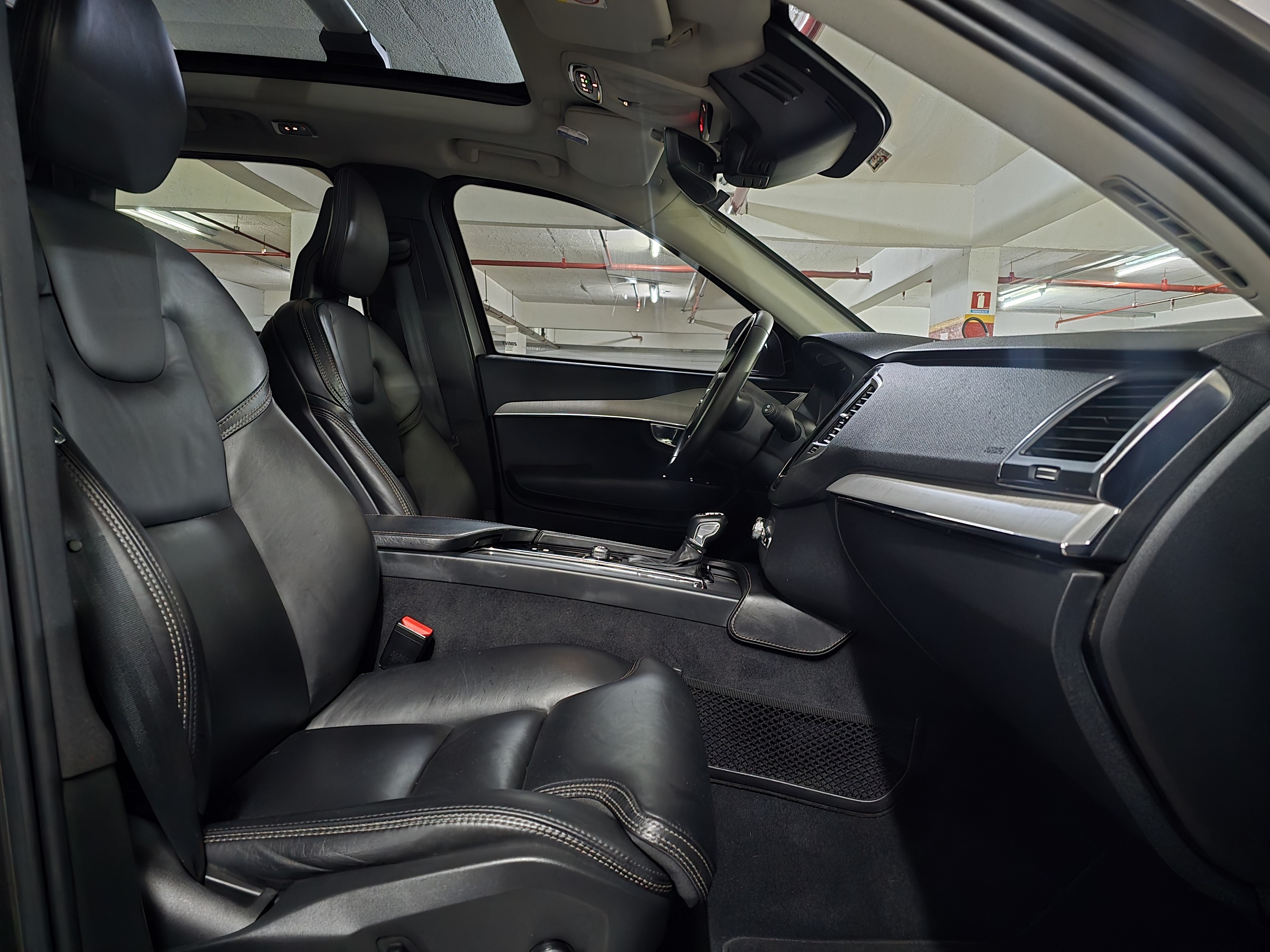 VOLVO XC90 2.0 T6 GASOLINA MOMENTUM AWD GEARTRONIC