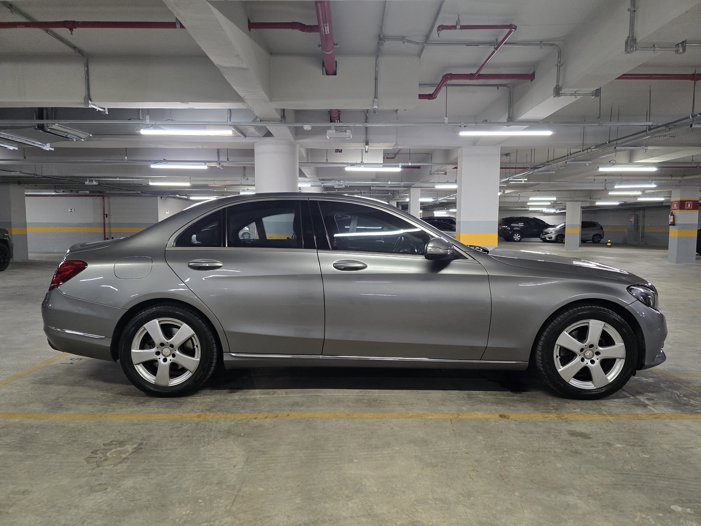 MERCEDES-BENZ C 200 2.0 CGI AVANTGARDE 16V GASOLINA 4P AUTOMÁTICO