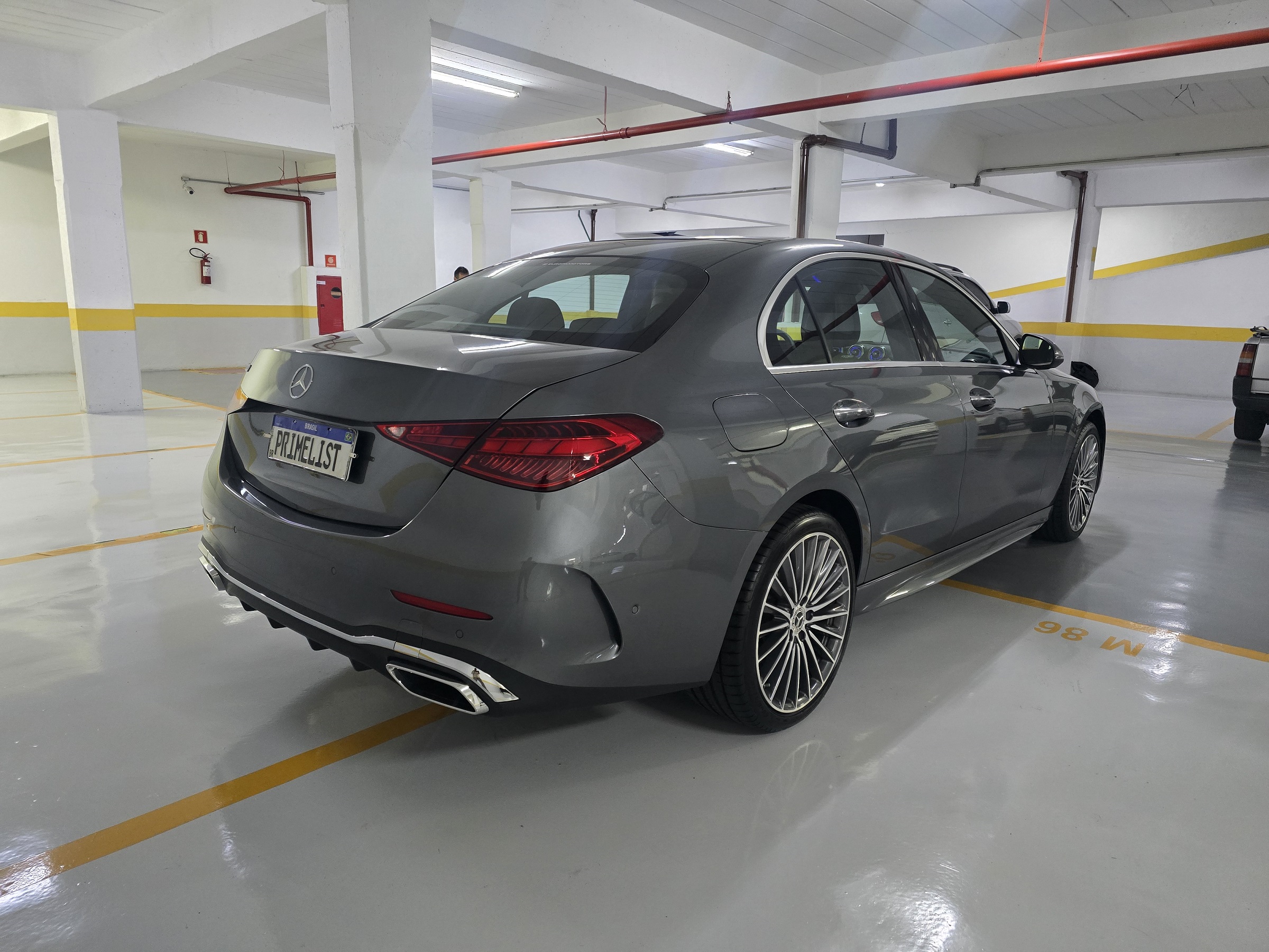 MERCEDES-BENZ C200 1.5 EQ BOOST HÍBRIDO AMG LINE 9G-TRONIC