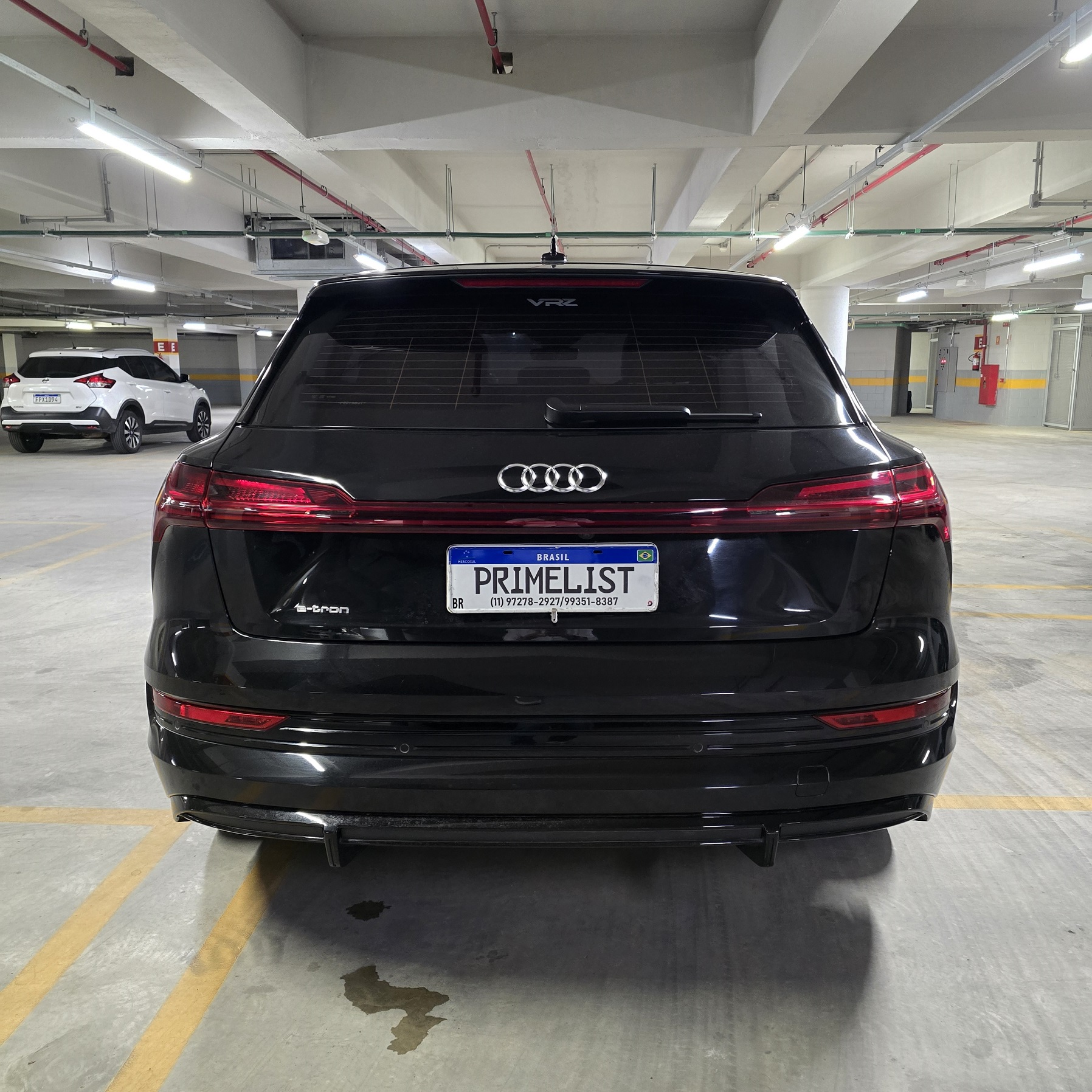 AUDI E-TRON ELÉTRICO PERFORMANCE BLACK QUATTRO