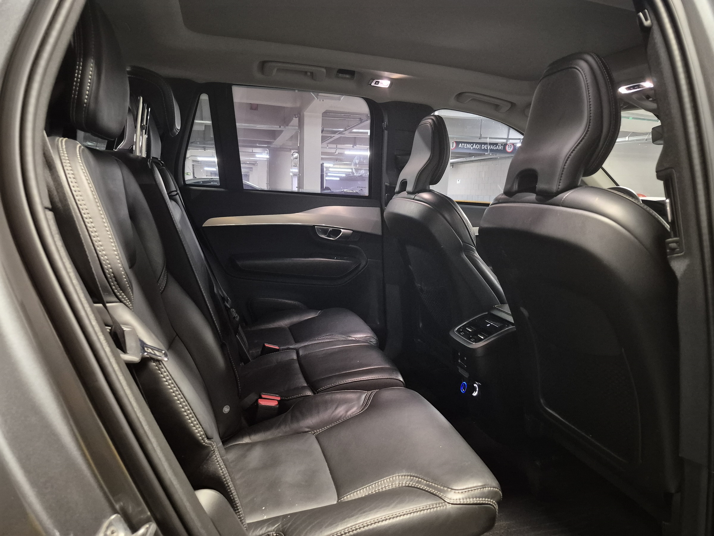 VOLVO XC90 2.0 T6 GASOLINA MOMENTUM AWD GEARTRONIC