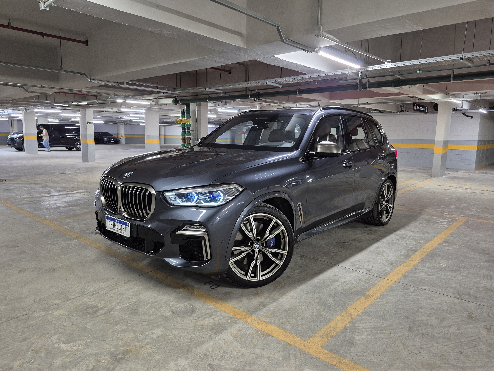 BMW X5 M50D