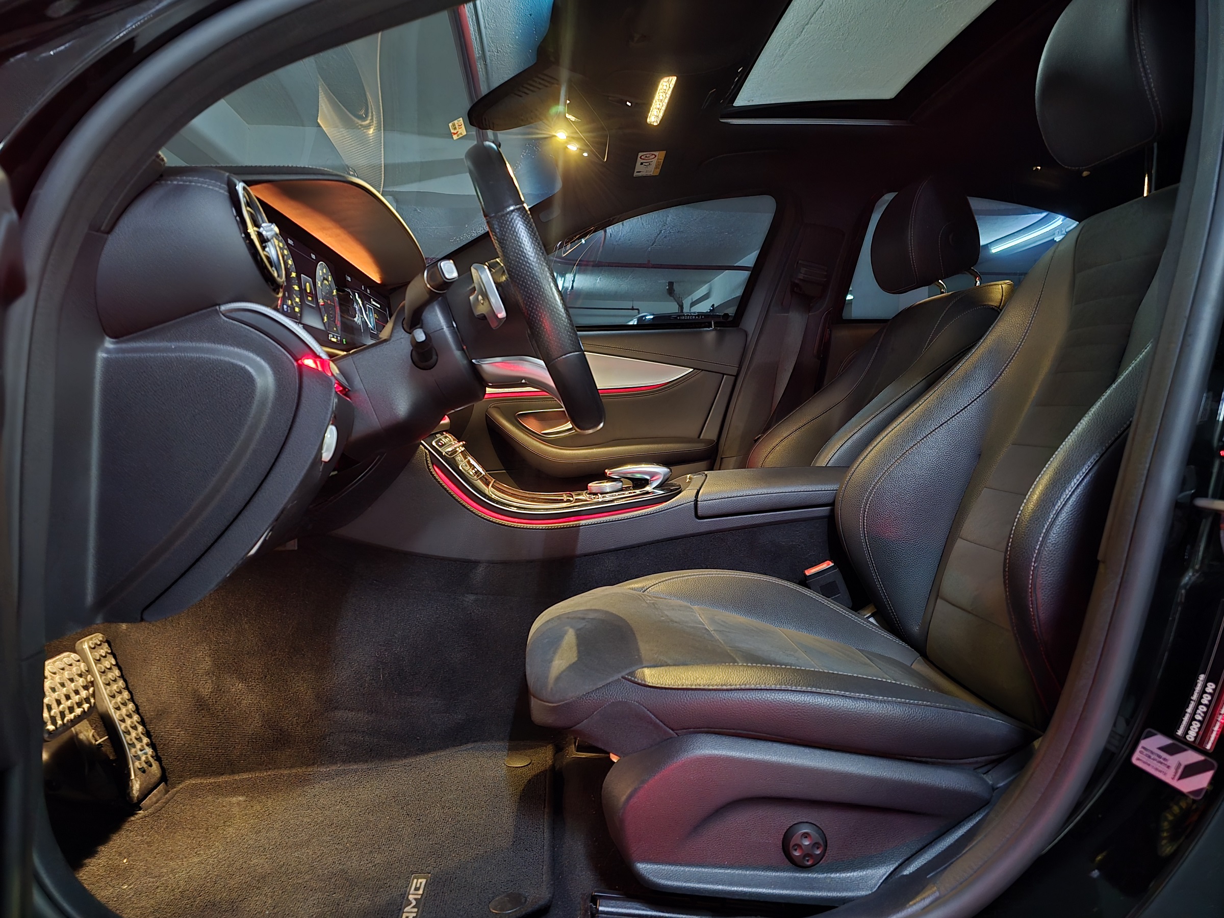 MERCEDES-BENZ E300 2.0 CGI GASOLINA AVANTGARDE 9G-TRONIC