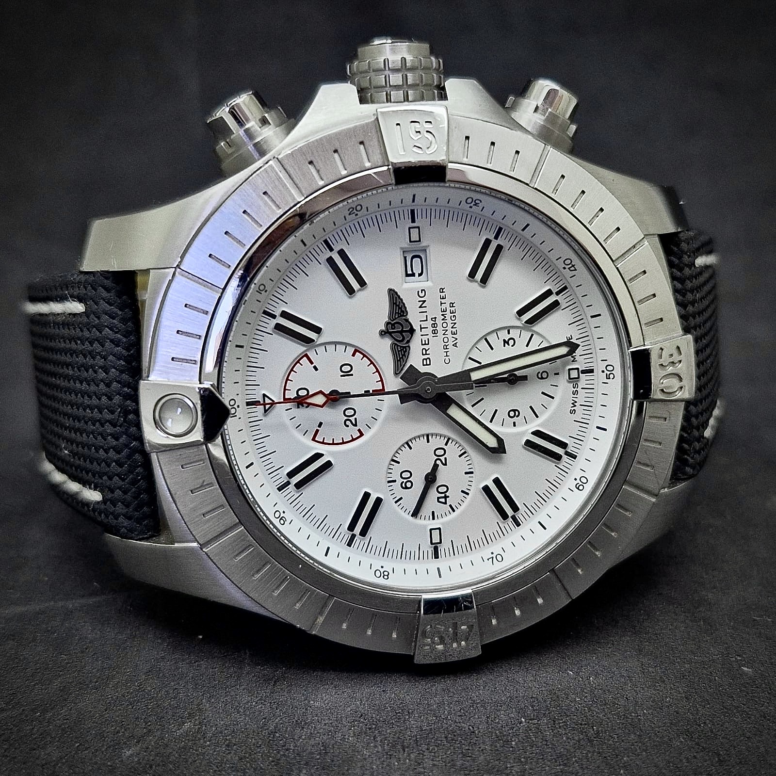 BREITLING SUPER AVENGER CHRONOGRAPH 48