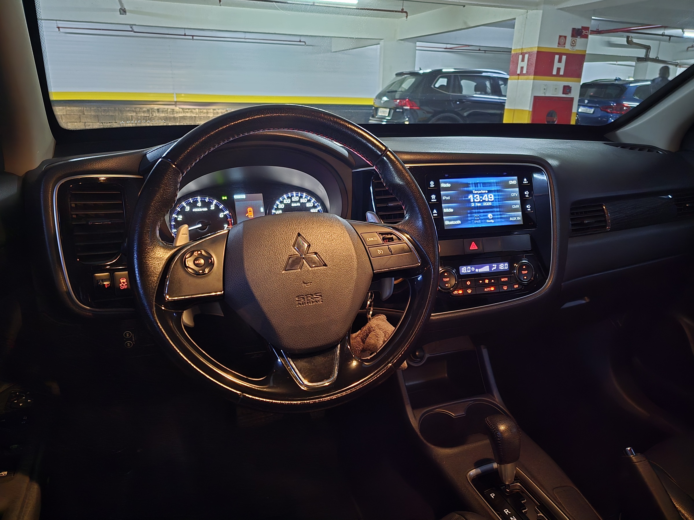 MITSUBISHI OUTLANDER 3.0 GT 4X4 V6 24V GASOLINA 4P AUTOMÁTICO