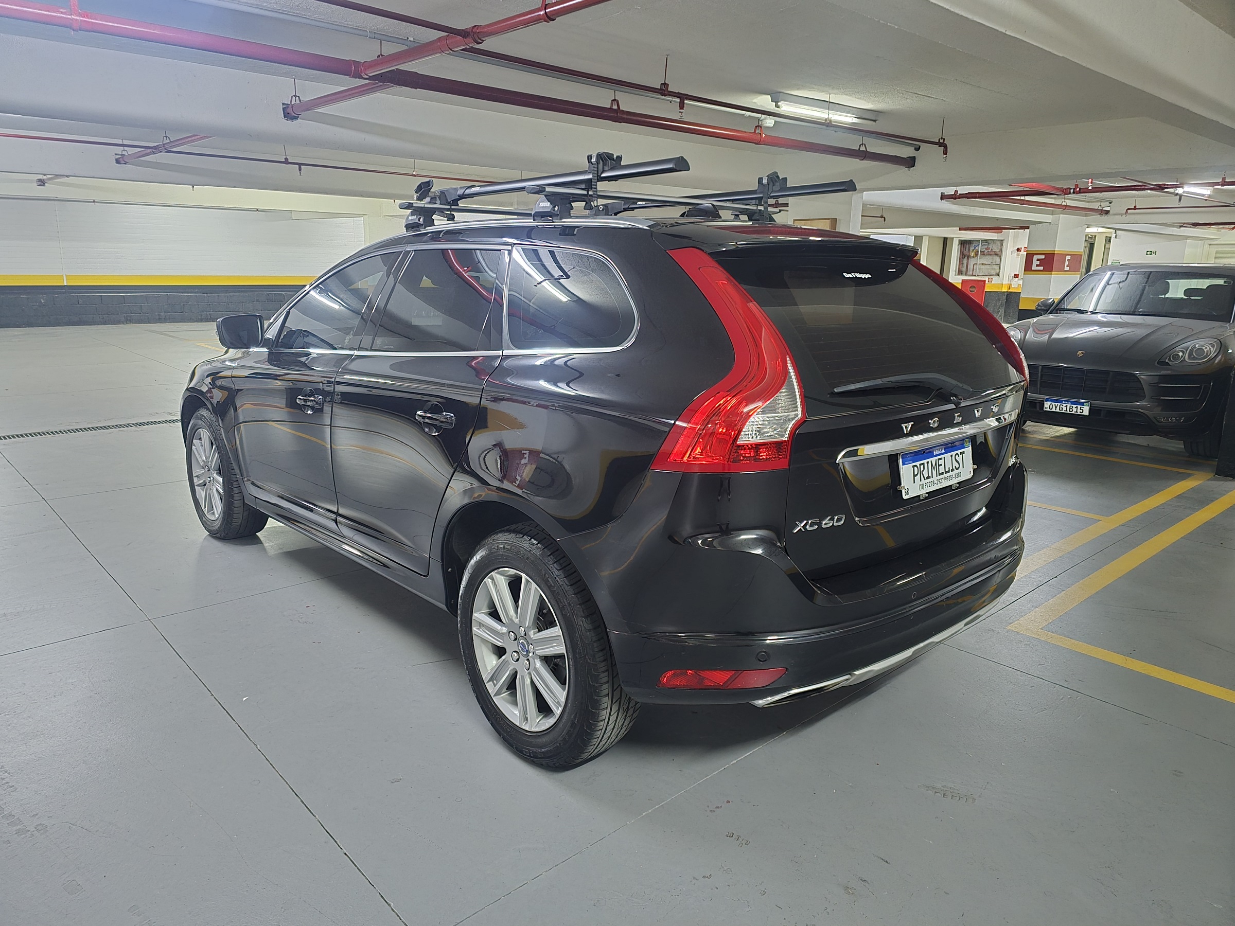 VOLVO XC60 2.0 T5 KINETIC GASOLINA 4P AUTOMÁTICO