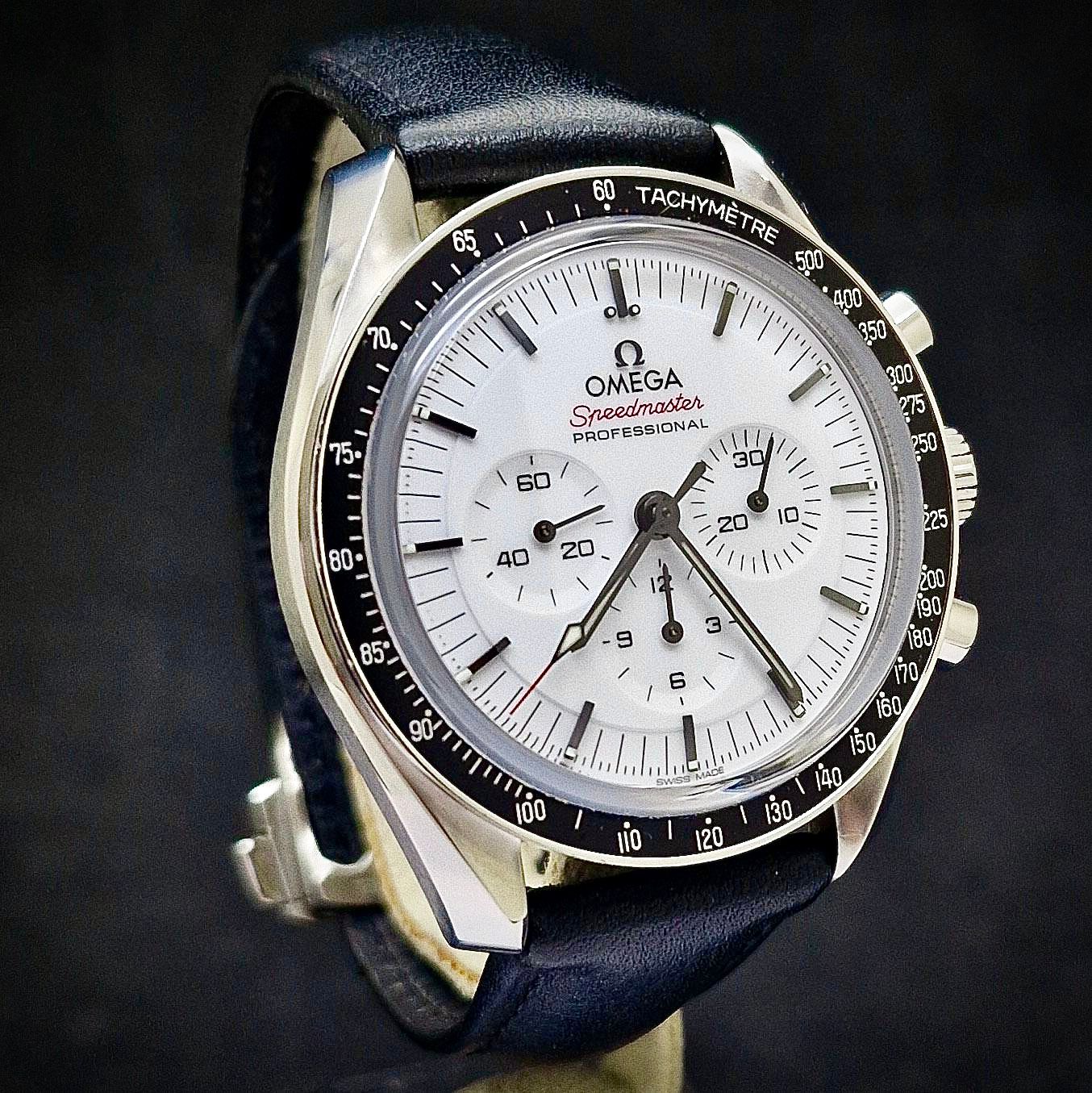 OMEGA SPEEDMASTER PROFESSIONAL MOONWATCH