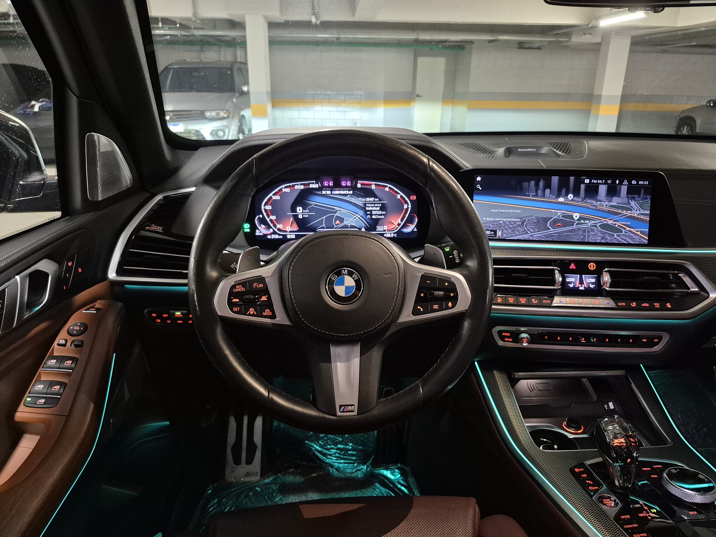 BMW X5 M50D