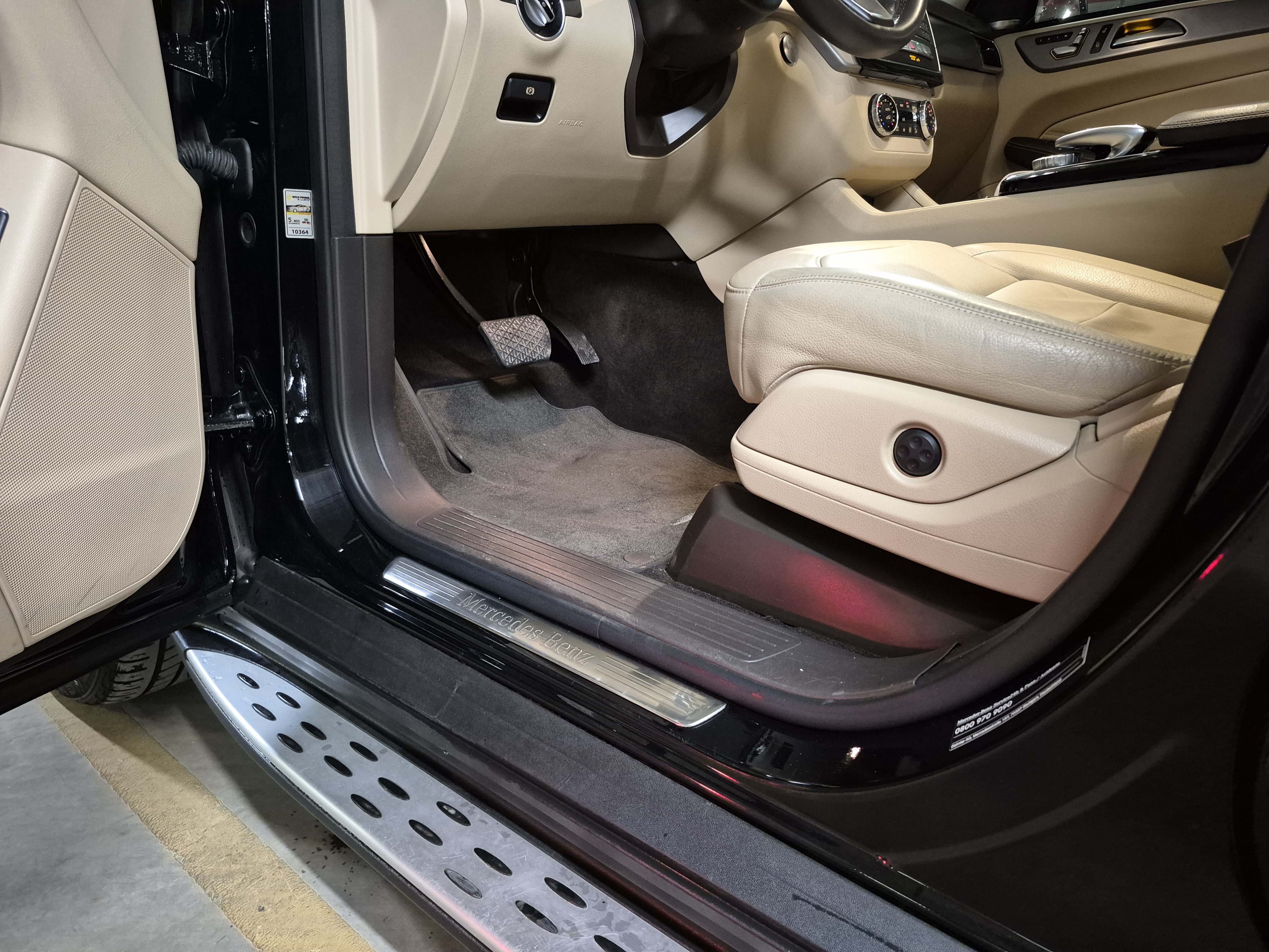 MERCEDES-BENZ GLS350 3.0 V6 BLUETEC DIESEL 4MATIC 9G-TRONIC