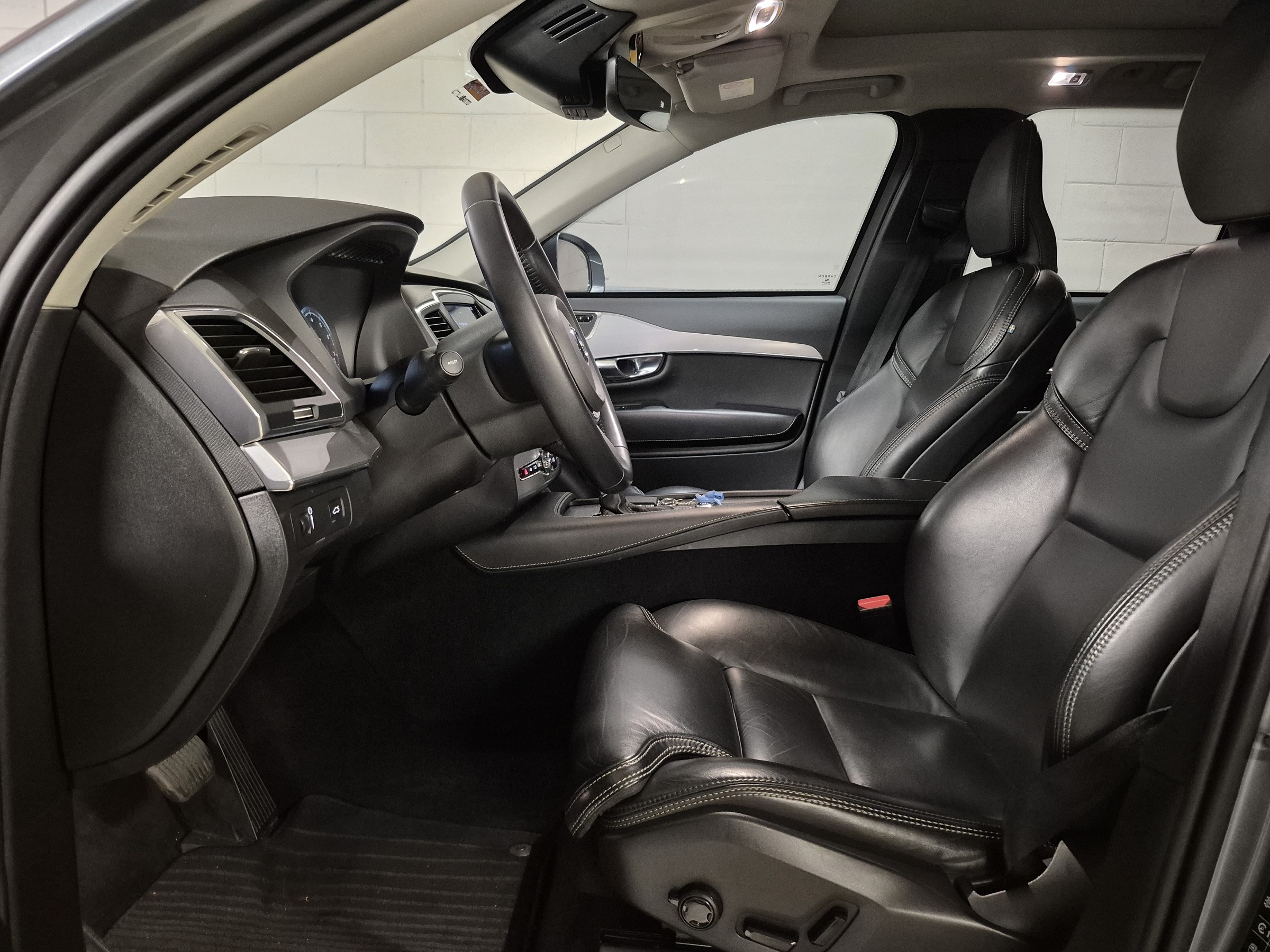 VOLVO XC90 2.0 T6 GASOLINA MOMENTUM AWD GEARTRONIC