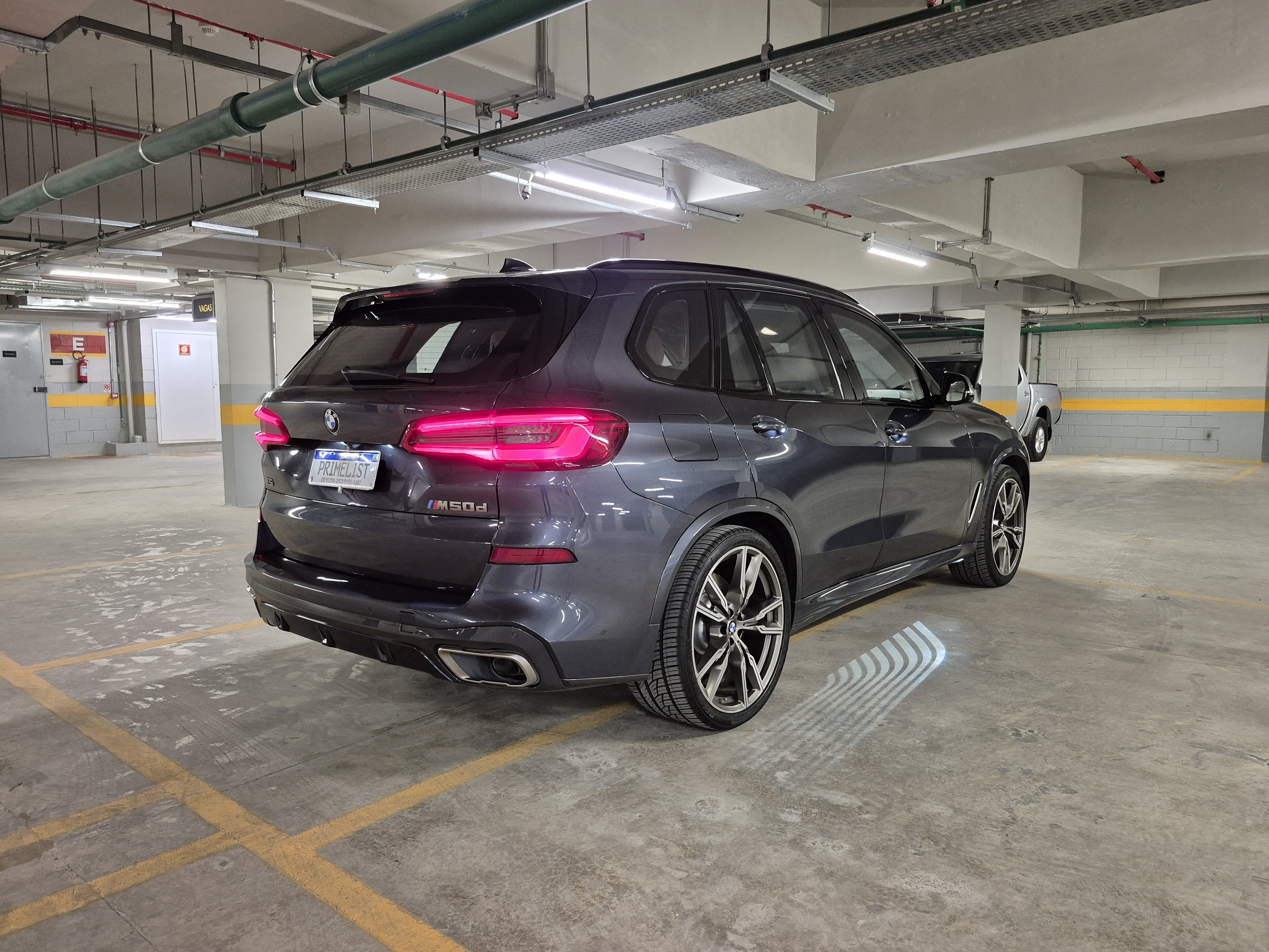 BMW X5 M50D