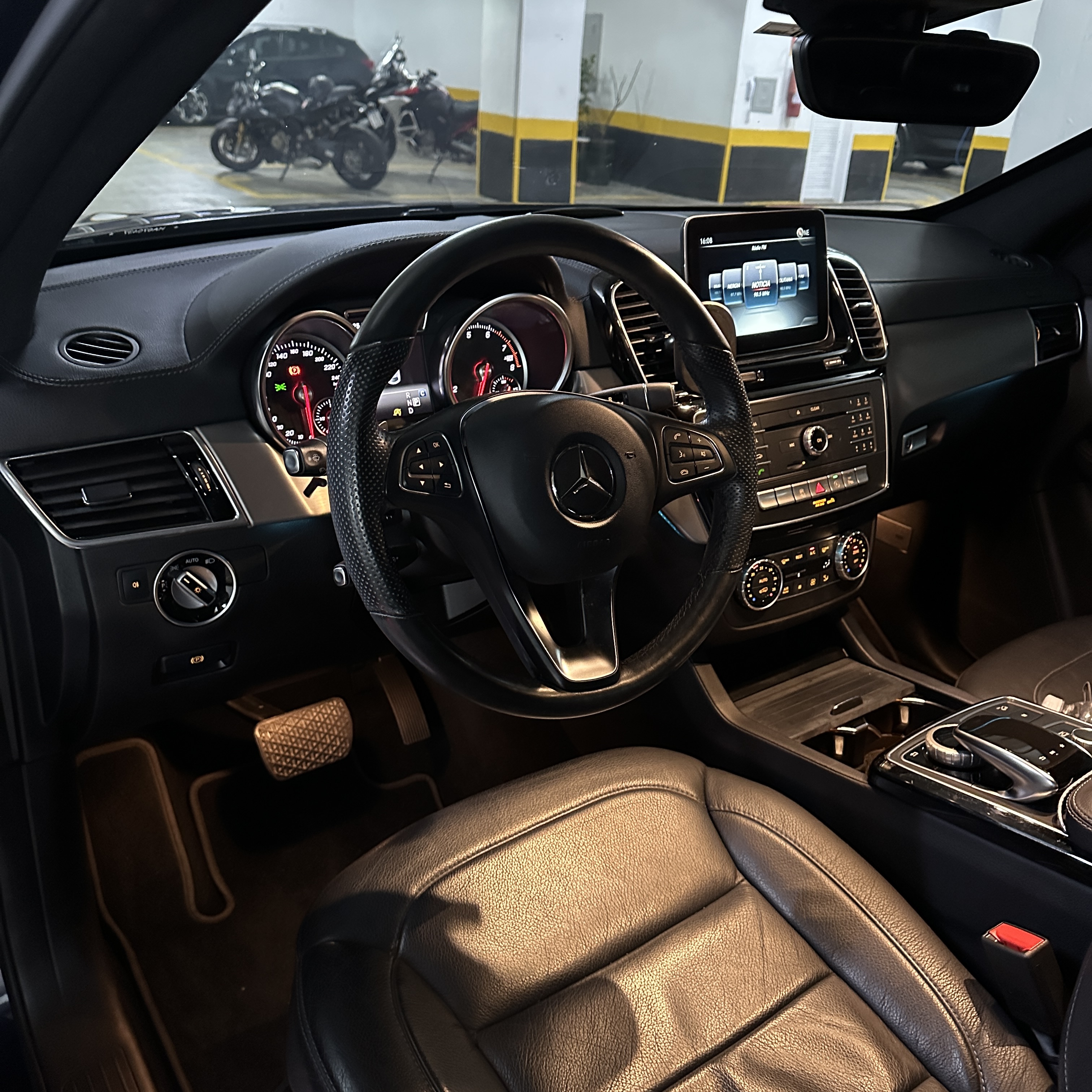 MERCEDES-BENZ GLE 400 3.0 V6 HIGHWAY COUPÉ 4MATIC 9G-TRONIC