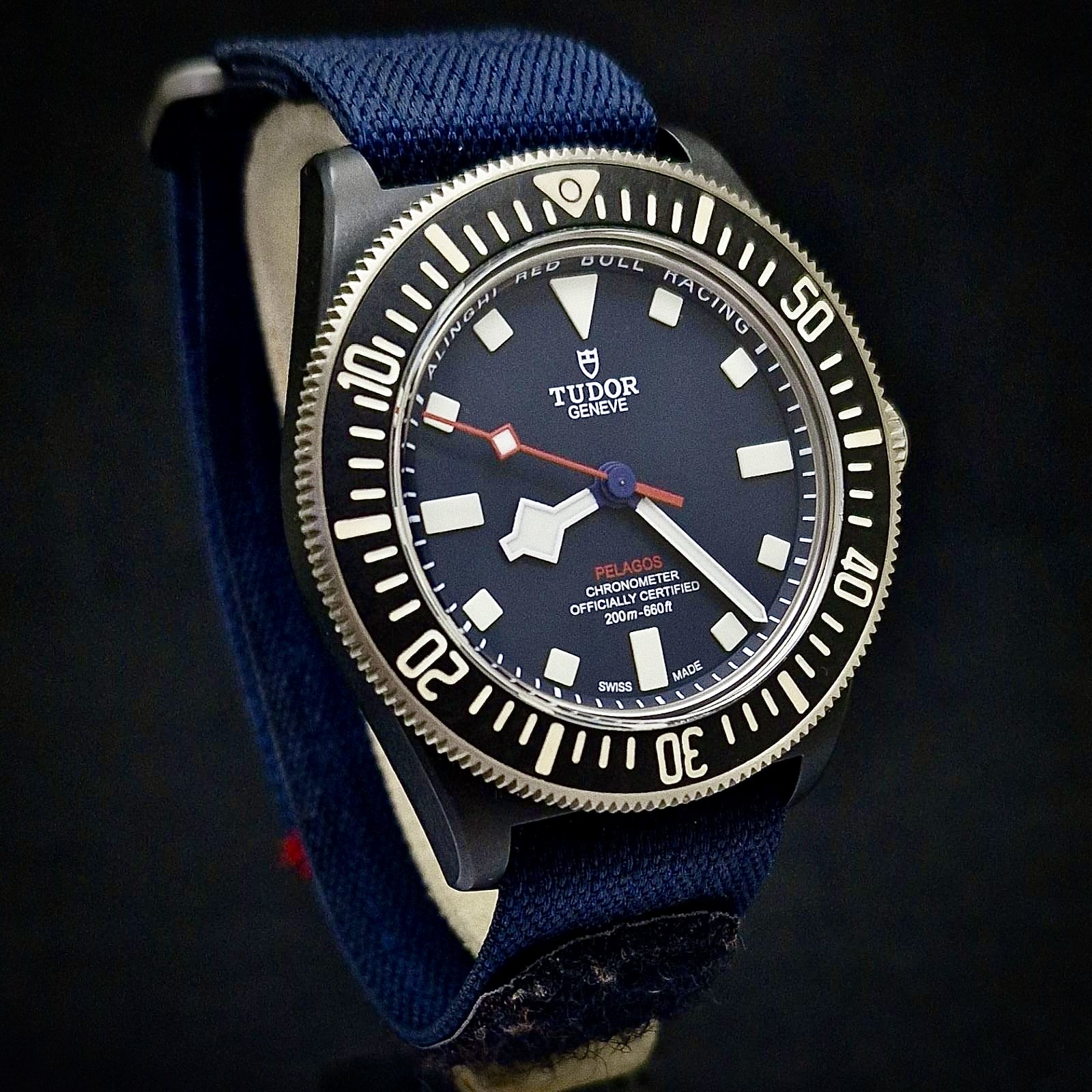TUDOR PELAGOS FXD ALINGHI RED BULL