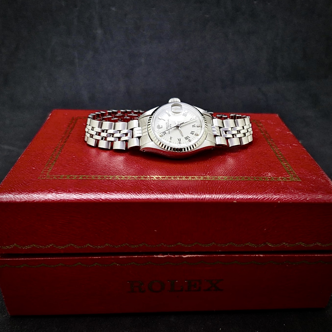 ROLEX OYSTER PERPETUAL LADY DATE