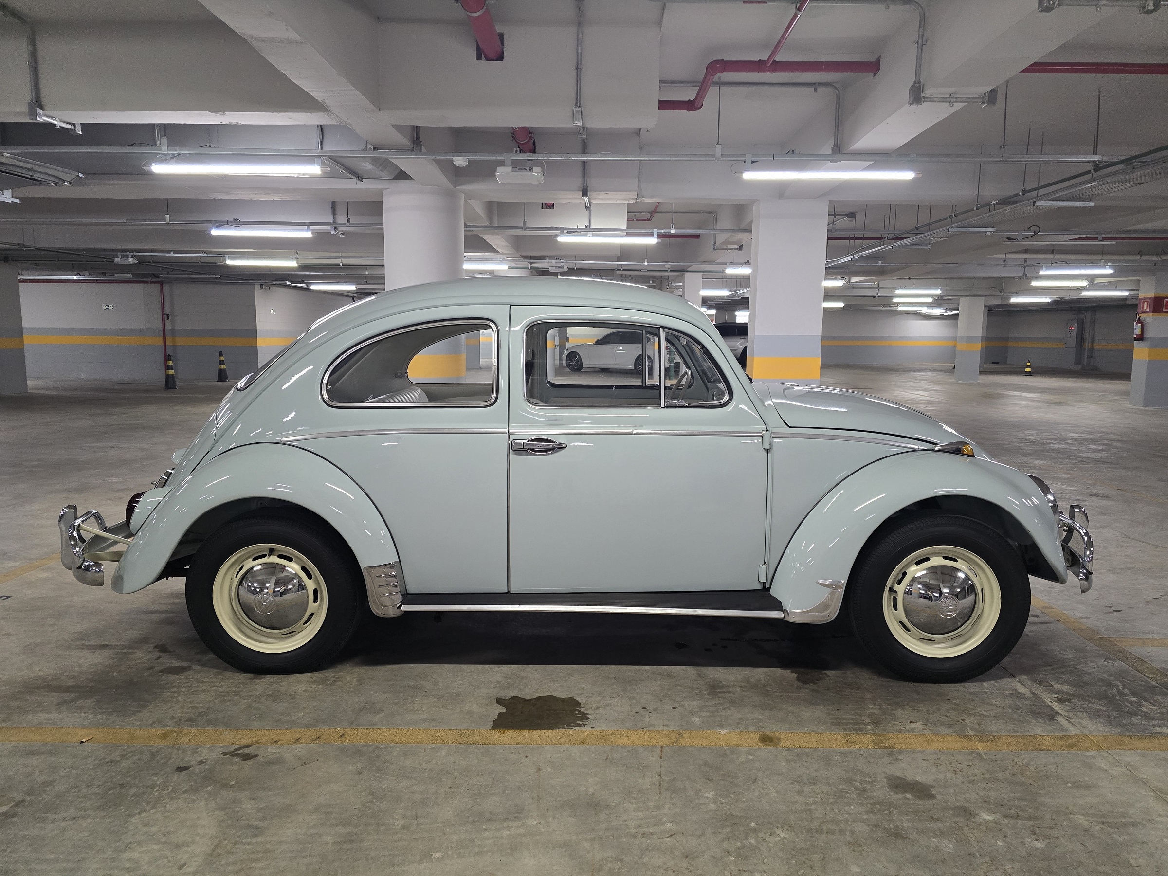 VOLKSWAGEN FUSCA 1.3 8V GASOLINA 2P MANUAL
