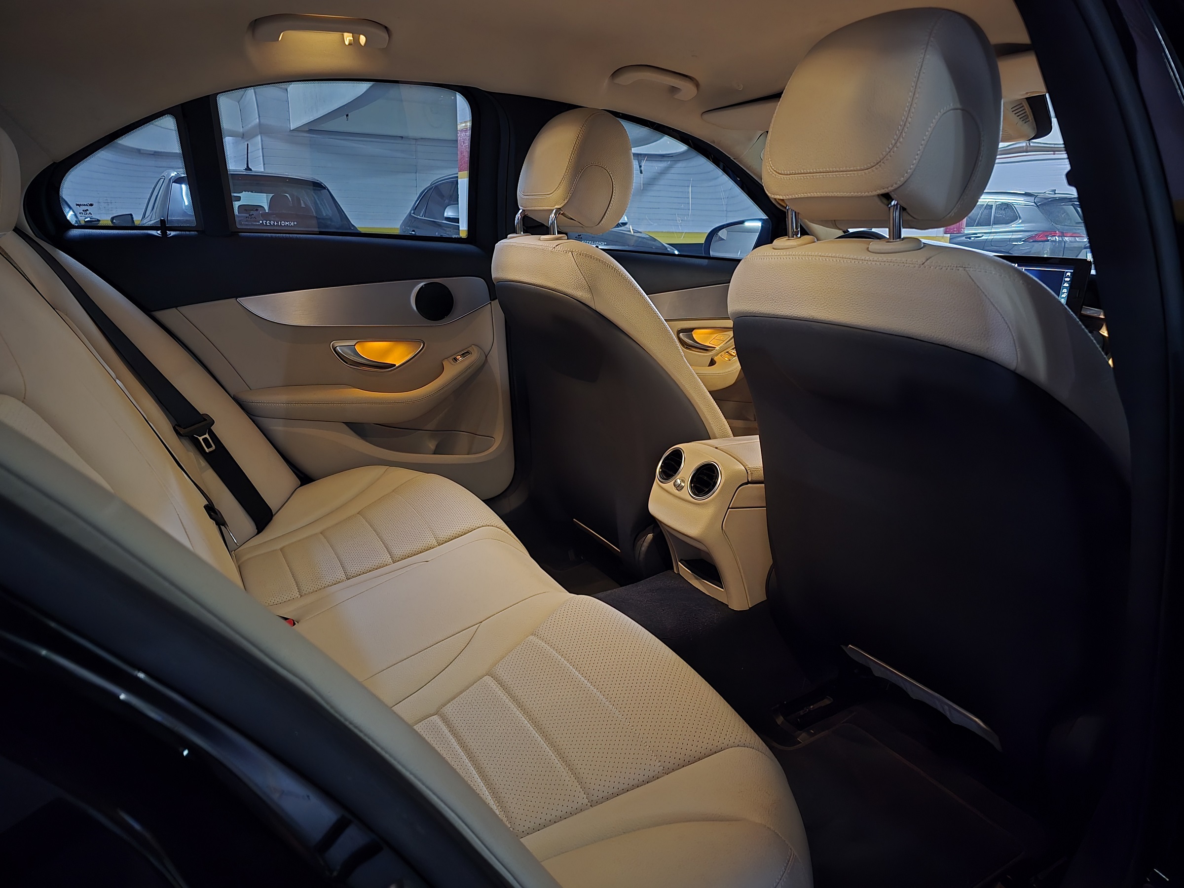 MERCEDES-BENZ C180 1.6 CGI FLEX AVANTGARDE 9G-TRONIC