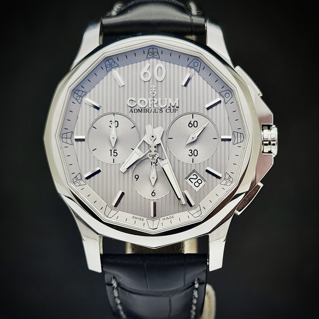 CORUM ADMIRAL’S CUP LEGEND 42